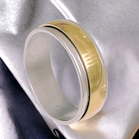 Stainless Steel Two Tones Band Ring Men’s/Women’s - Picture 5 of 5